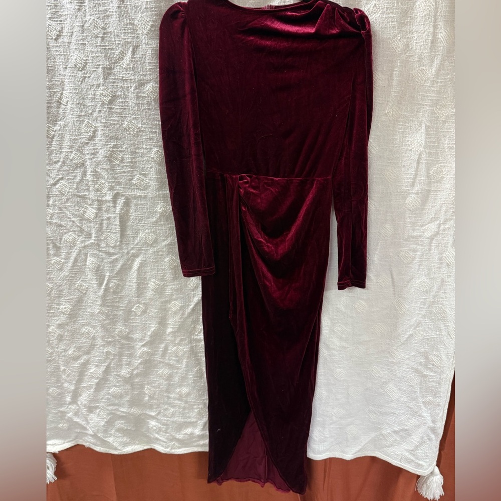 Women’s Formal Velvet Burgundy Dress S